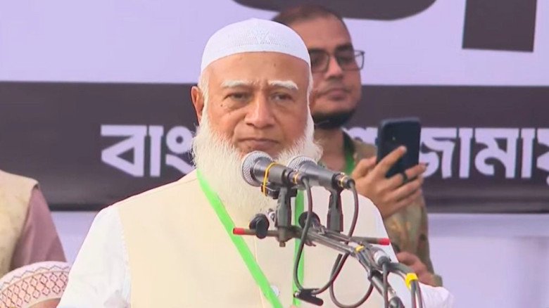 চাঁদাবাজি ভিক্ষার চেয়েও নিকৃষ্ট, বন্ধ না করলে লাল কার্ড: জামায়াত আমির...