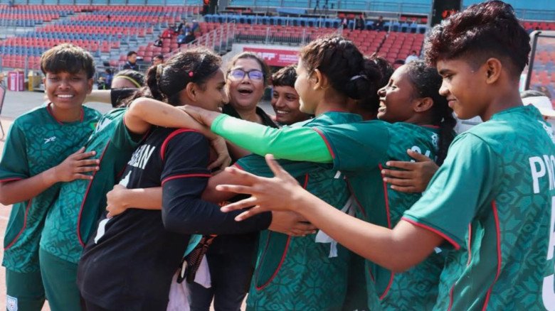 নেপালকে উড়িয়ে বাংলাদেশের মেয়েরা, ফাইনালে আবারও ভারতের মুখোমুখি...