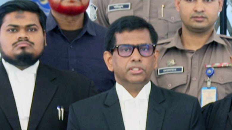 আন্তর্জাতিক অপরাধ ট্রাইব্যুনালের বিচার আগের নিয়মেই চলবে: চিফ প্রসিকিউটর তাজুল ইসলাম...